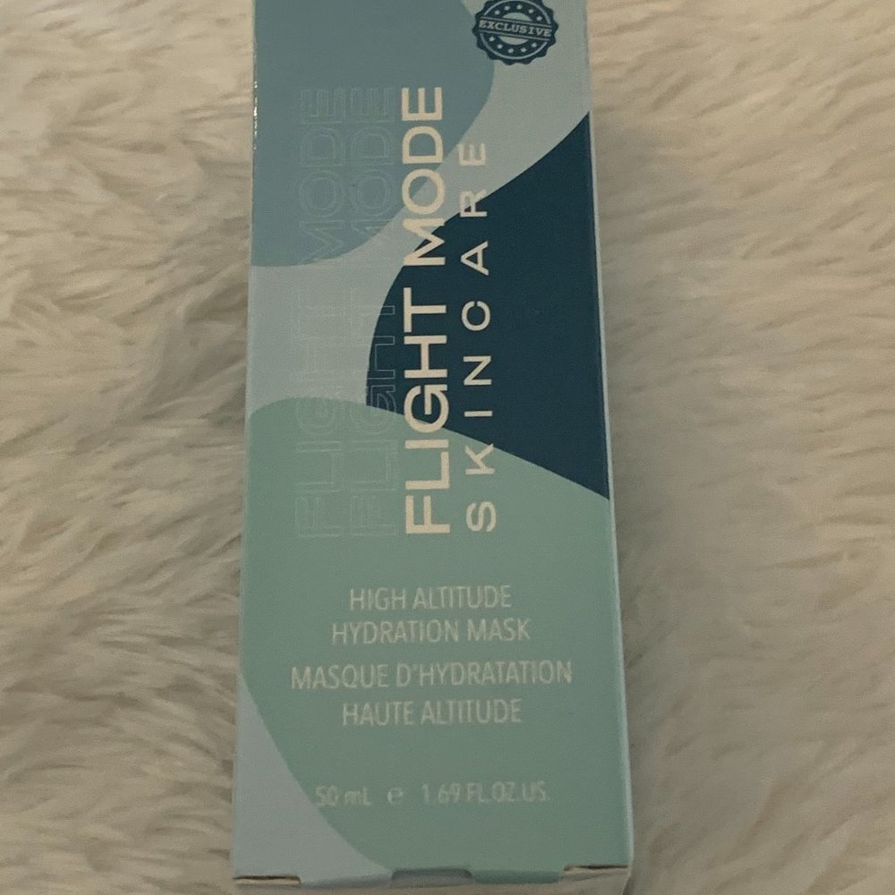UNOPENED NWT Flightmode Skincare mask